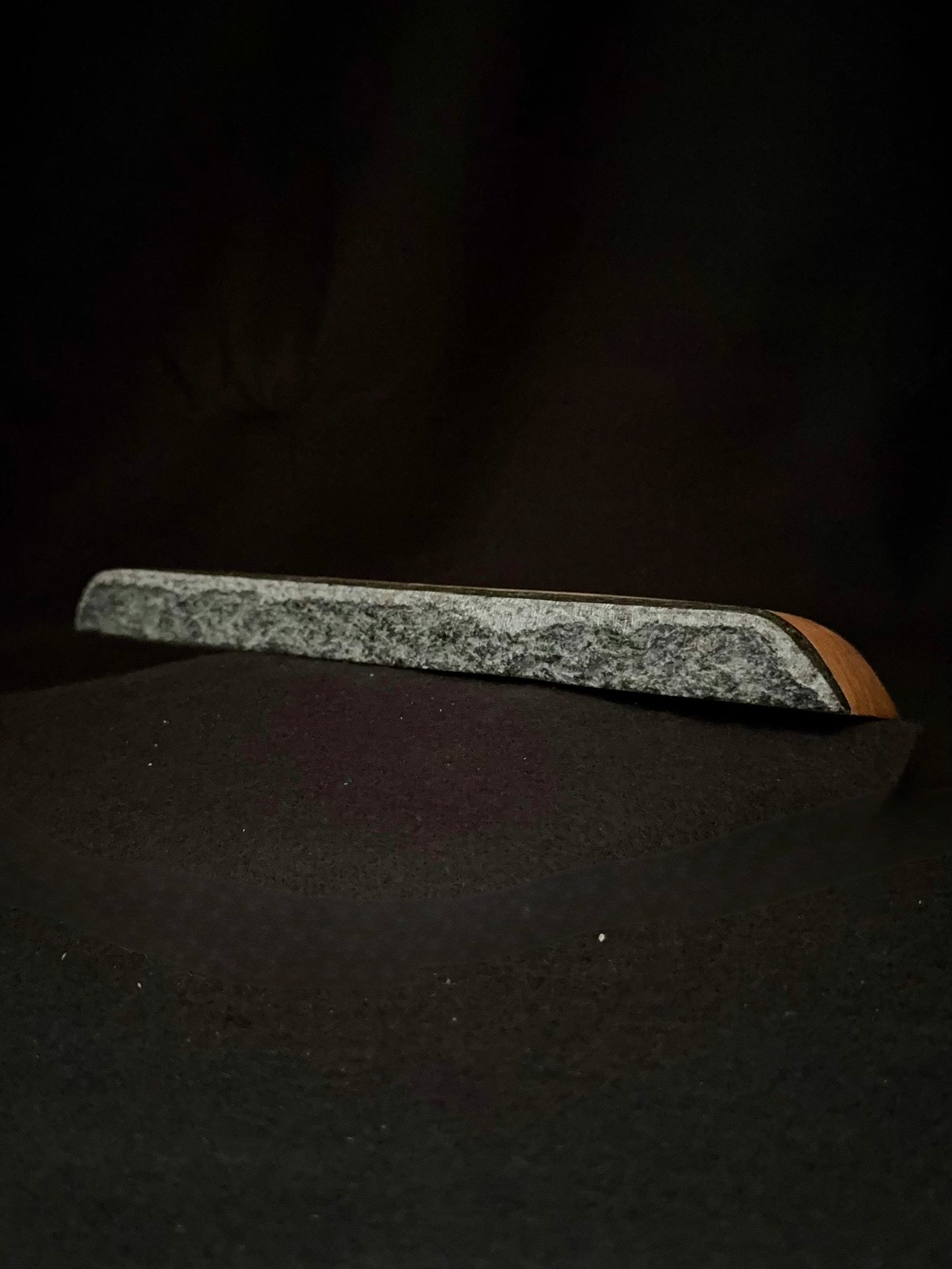 22mm, 0°-15° Incut Crimp Rail - Granite Woodie R014