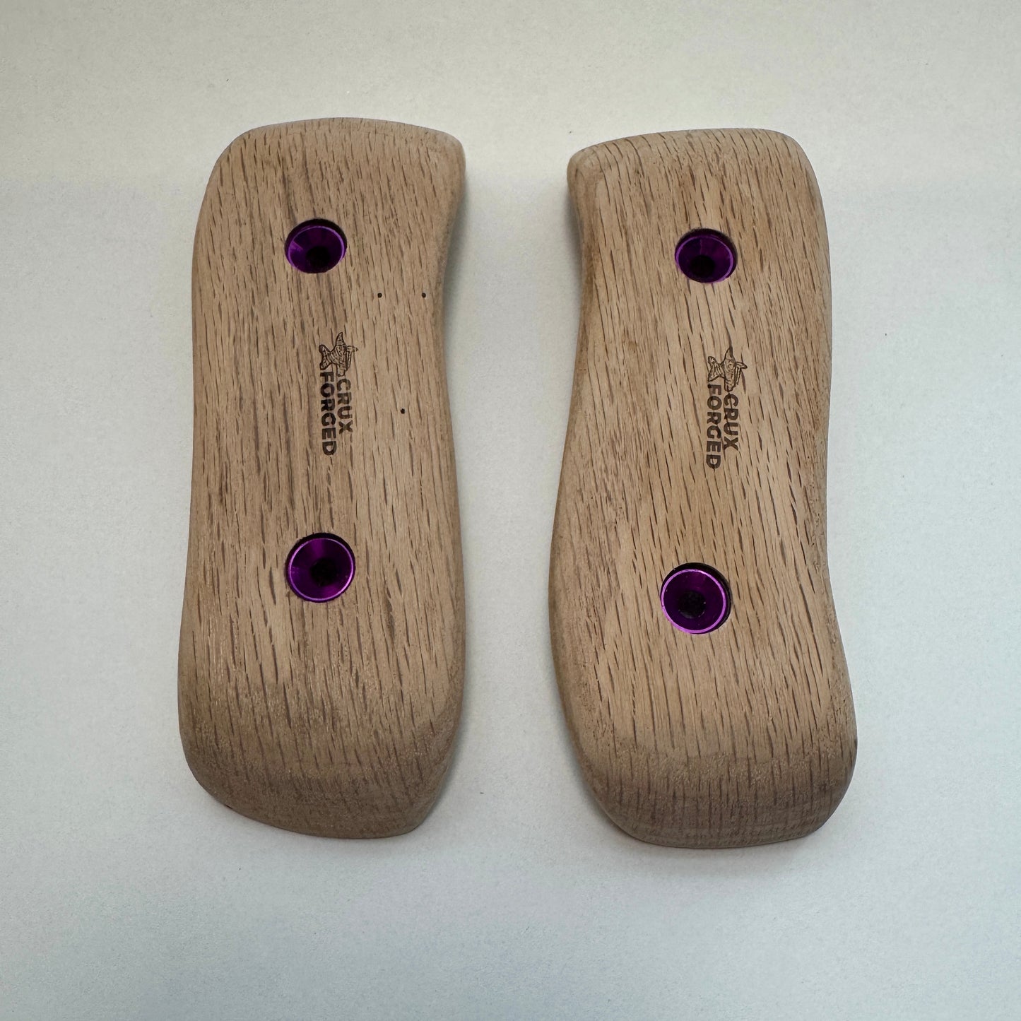 25-15°-50 Red Oak Squiggly Pinch Pair - Wood Climbing Hold