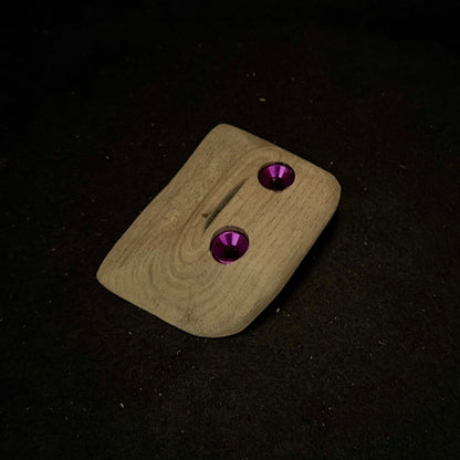 20mm 20° incut 3-finger thumbcatch Crimp - Wood Climbing Hold