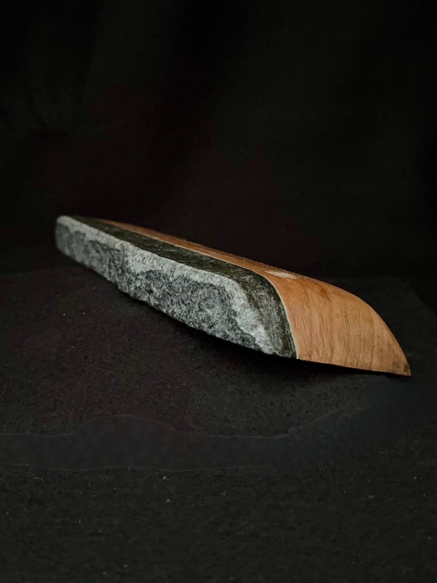 22mm, 0°-15° Incut Crimp Rail - Granite Woodie R014