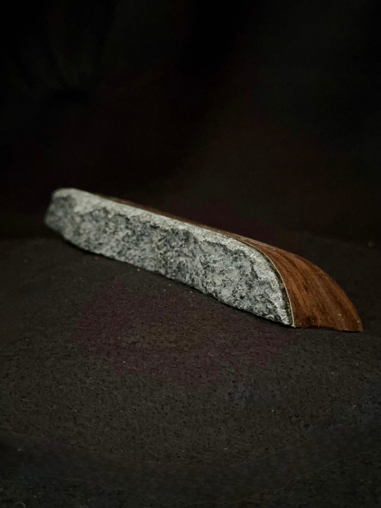 25mm, 0°-15° Incut Crimp - Granite Woodie C054