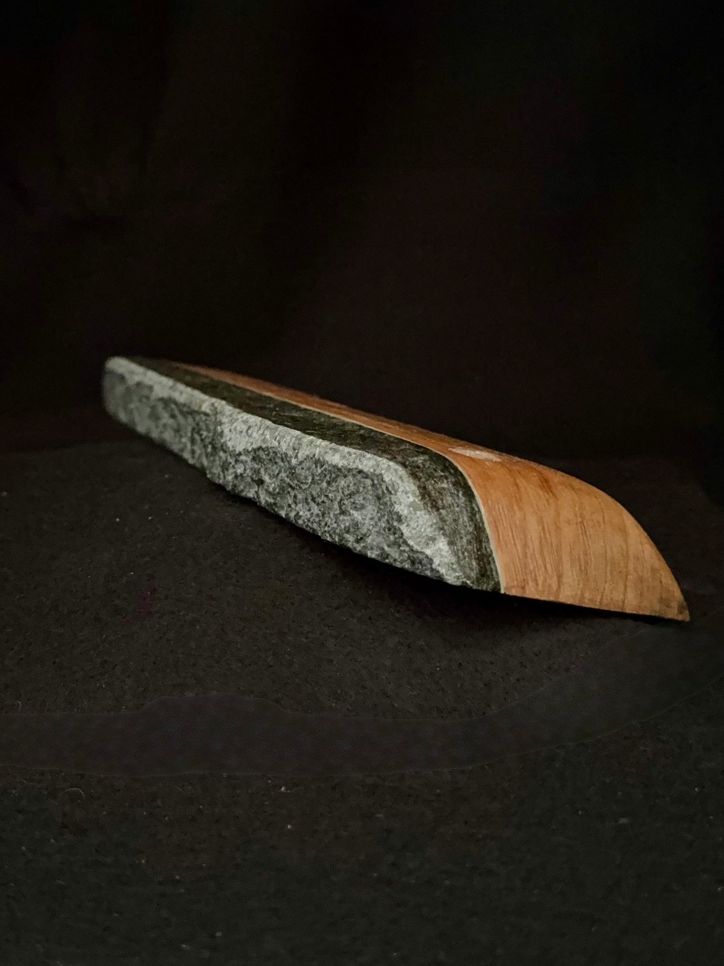 22mm, 0°-15° Incut Crimp Rail - Granite Woodie R014