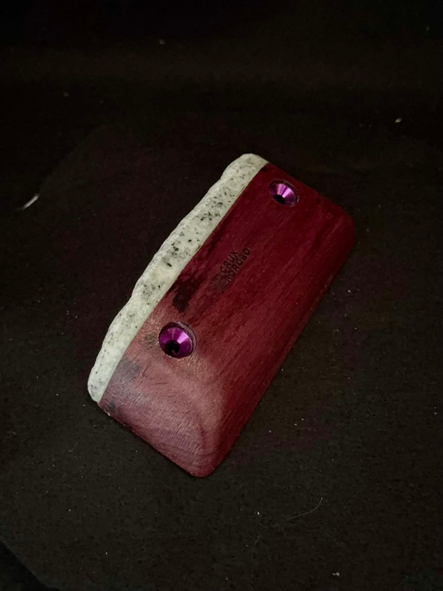 23mm, 20° Incut Crimp - Granite Woodie C047