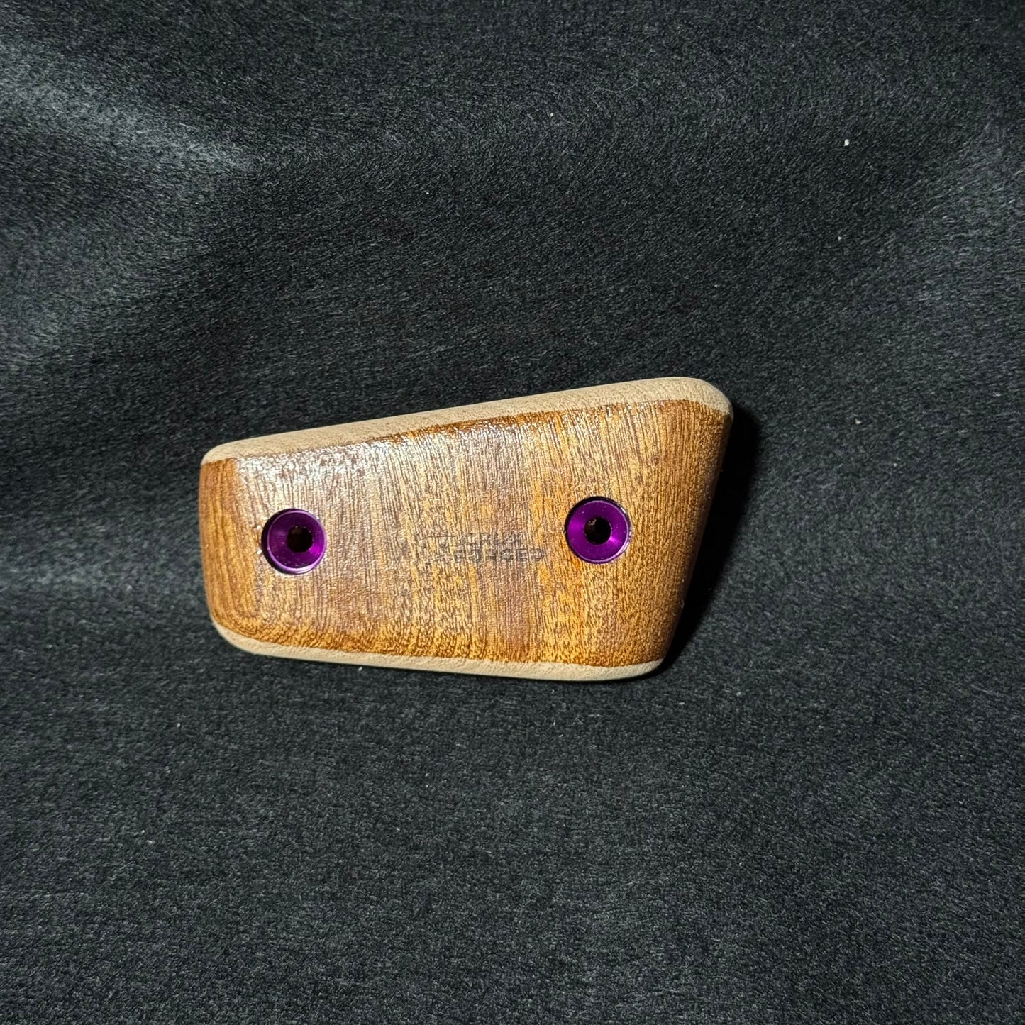 22mm, 20° Incut, 50mm Wide Tapered Pinch